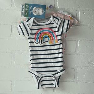 NB 3 Pack NWT Onesie Set Gerber Baby